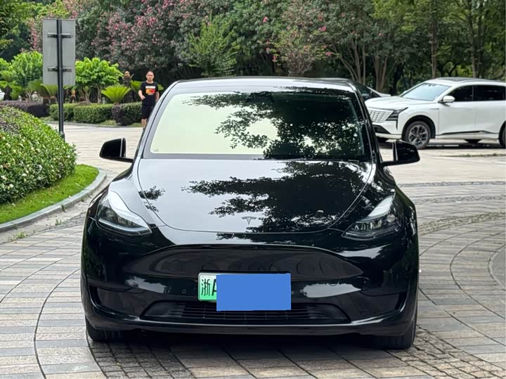 2023 Model Y 2023 rear-wheel drive version