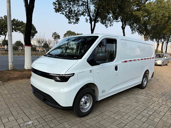 E Fushun 2025 blind window version 53.58kwh center shaft low roof 3.0 tons