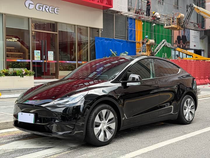 2022 Model Y 2022 Refresh RWD