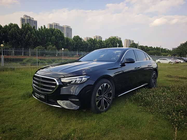 2024 Mercedes-Benz E-Class New Energy 2024 E 350 e L plug-in hybrid sedan