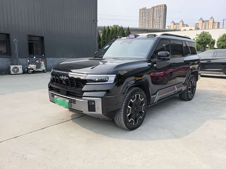 Leopard 8 2025 Zhiyong flagship version 7 seats