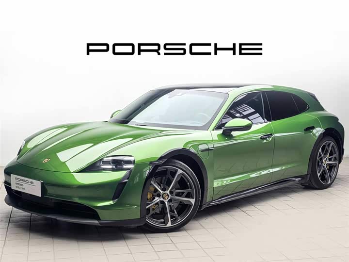 2023 2022 Taycan 4 Cross Turismo