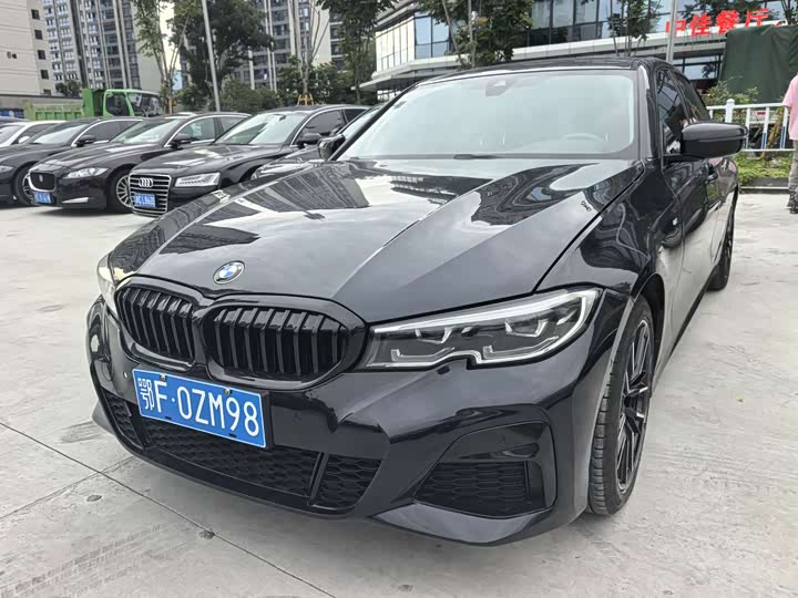 BMW 3 Series 2022 325i M Sports Night Package