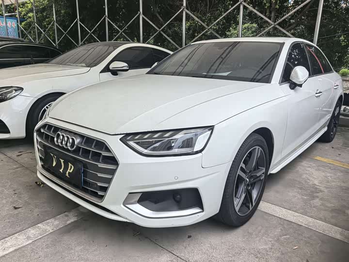 2021 Audi A4L 2022 40 TFSI luxury and elegant model