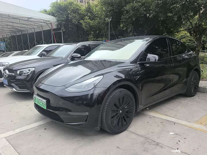 2024 Model Y 2023 rear-wheel drive version