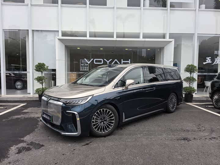 2025 VOYAH Dream 2026 PHEV Qiankun Ultra