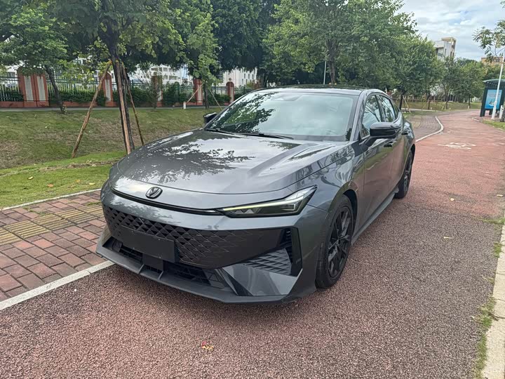 Changan UNI-V 2024 1.5T exclusive model