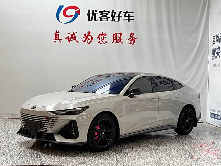 Changan UNI-V 2023 1.5T premium model