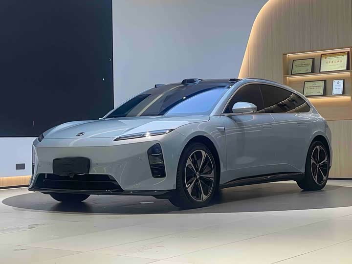 2025 NIO ET5T 2025 75kWh Touring