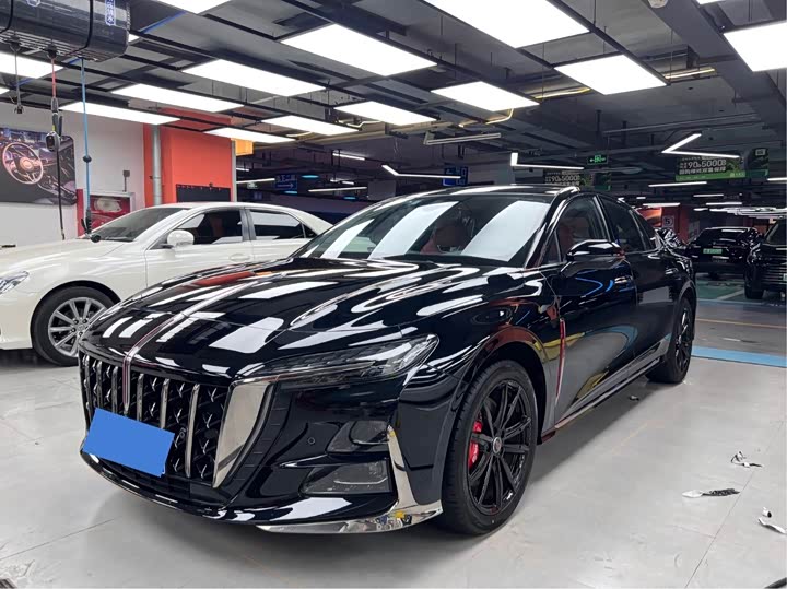 Hongqi H6 2025 2.0T Zhi Shang Edition