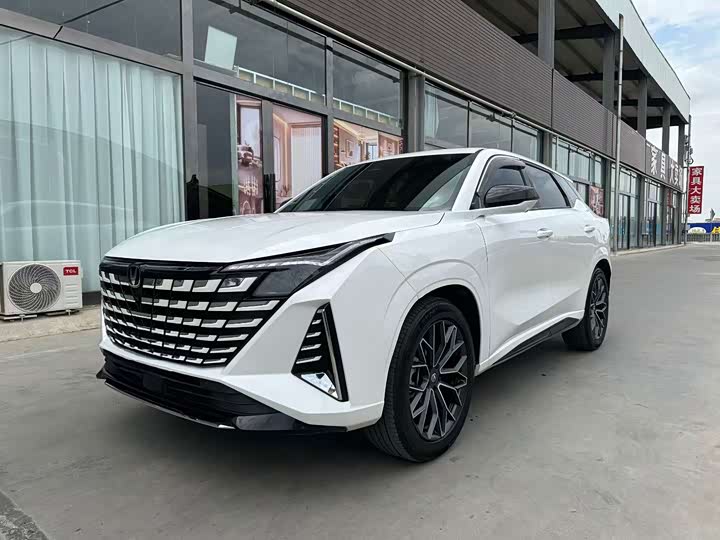 Changan UNI-Z 2025 1.5T luxury model
