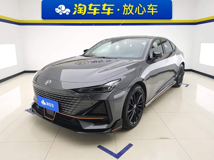 Changan UNI-V 2023 1.5T sports version