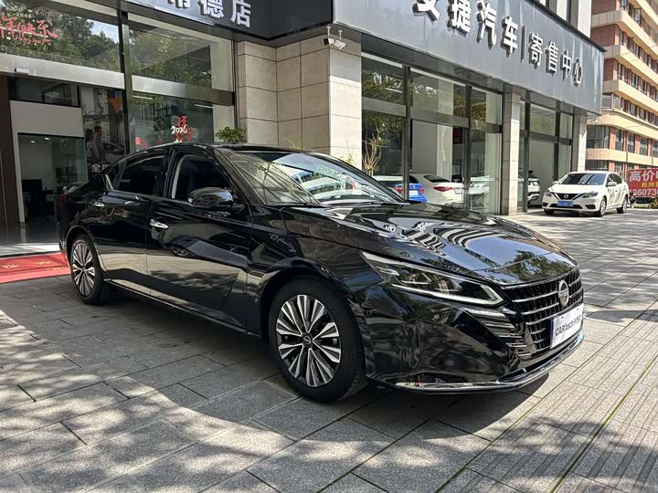 Teana 2022 2.0L XL-Upr Premium Edition