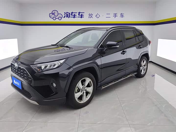2022 RAV4 Rongfang 2021 2.0L CVT two-wheel drive fashion PLUS version