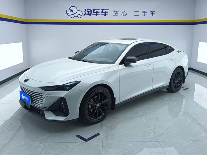 2024 Changan UNI-V 2023 1.5T exclusive model