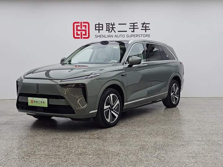 2025 Model AWD Max