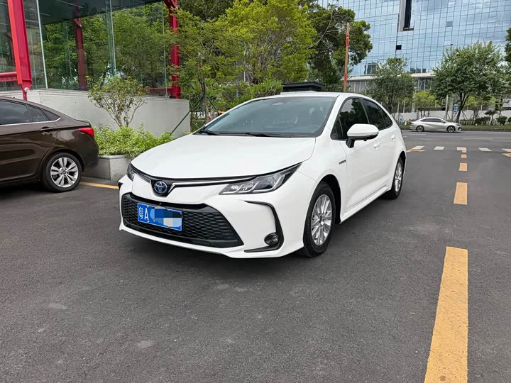 Model 1.8L Edition
