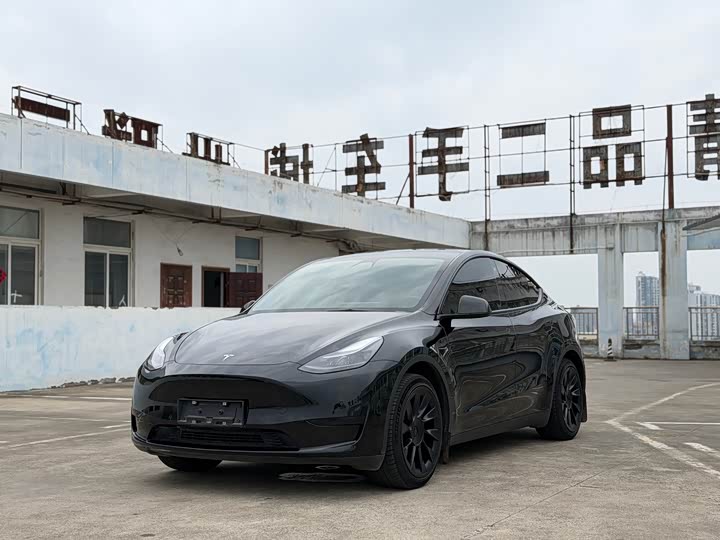 2023 Model Y 2023 rear-wheel drive version