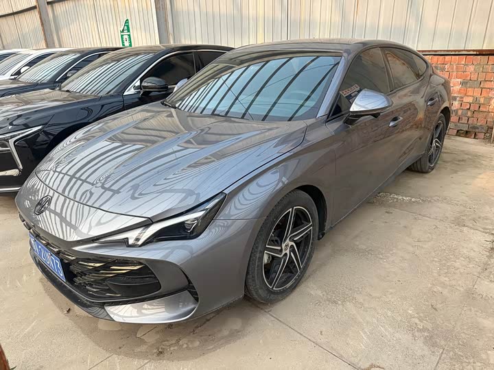 MG7 2023 Model 1.5T DCTLuxury Edition