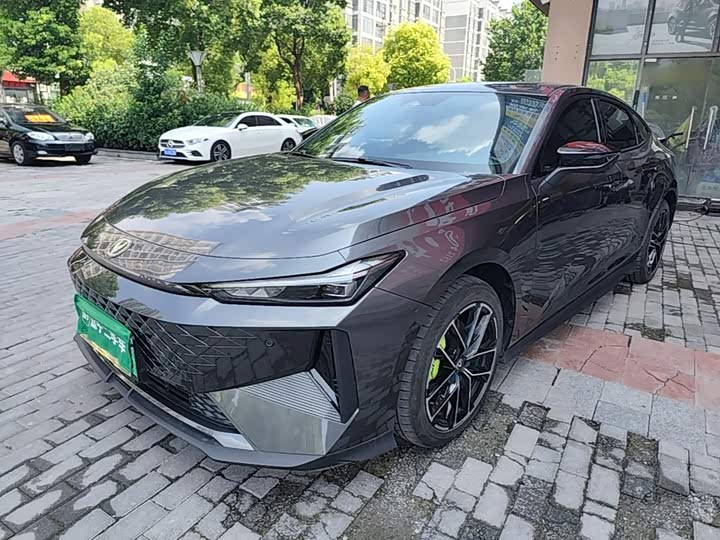 UNI-V iDD 2024 Model iDD 136km Version