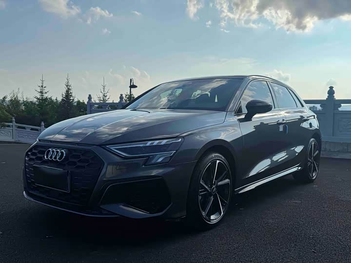 A3 2023 Model Sportback 35 TFSI Fashion Version