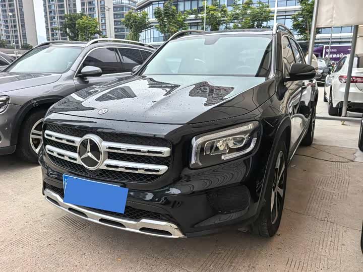 2022 Mercedes-Benz GLB 2022 GLB 220 Fashion Model