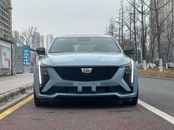 2025 Cadillac CT5 2025 28T Track Performance Edition Peak Track Package