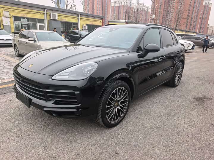 2023 Cayenne 2023 Cayenne 3.0T Platinum Edition