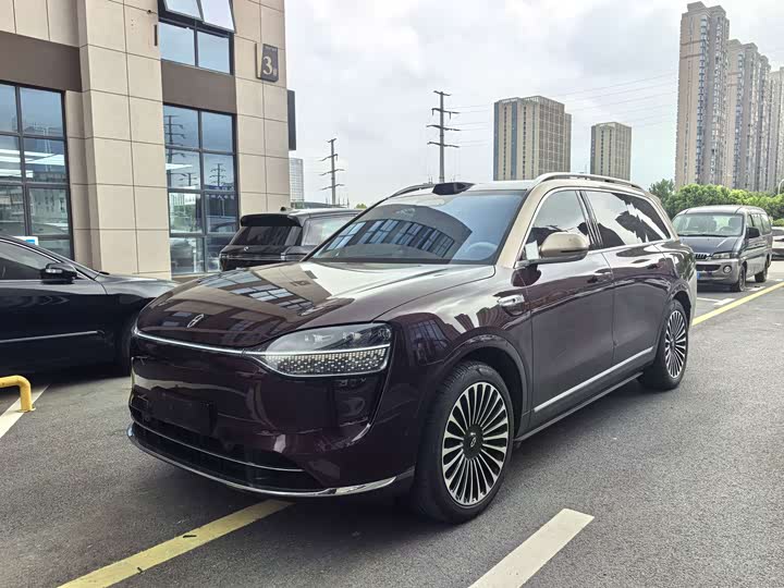 M9 2025 Model EREV Ultra Edition 52kWh 6 Edition (192）