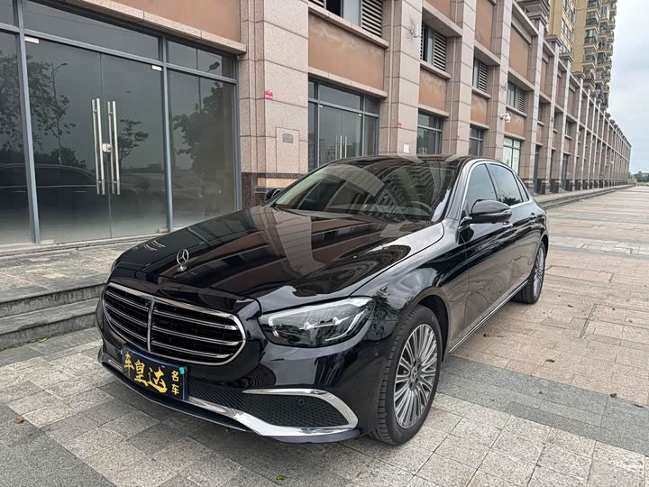 2022 Mercedes-Benz E-Class 2022 E 300 L Luxury Model