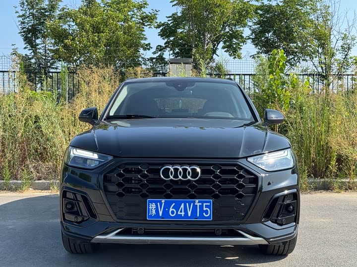 Q5L 2022 Model 40T Luxury Version