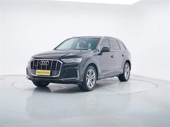 2021 Audi Q7 2021 45 TFSI quattro S line sports