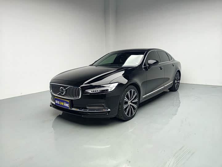 S90 2023 Model B5 Luxury Edition