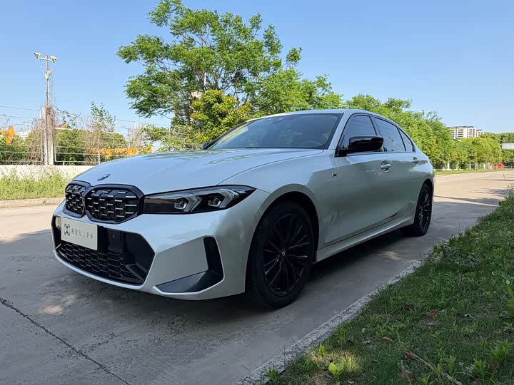 2023 BMW 3 Series 2023 325Li M Sports Night Package