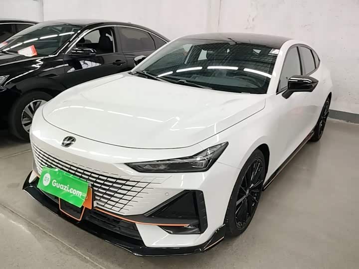 UNI-V 2022 Model 1.5T Edition