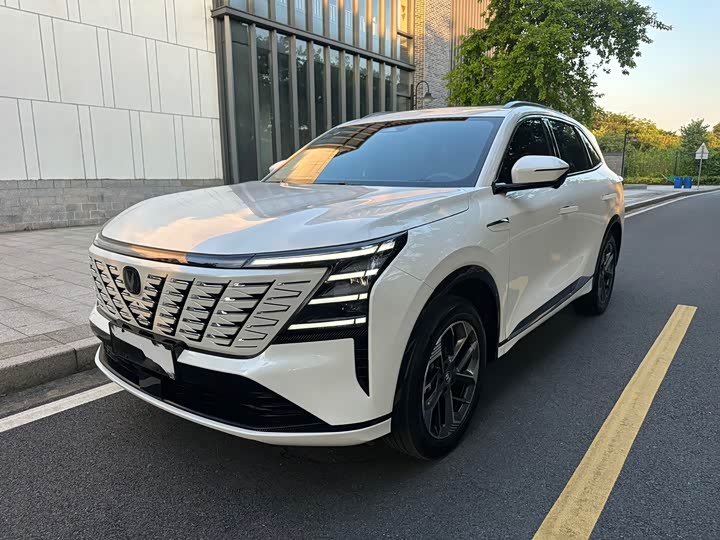 CS75PLUS 2025 Model 1.5T Deluxe Version