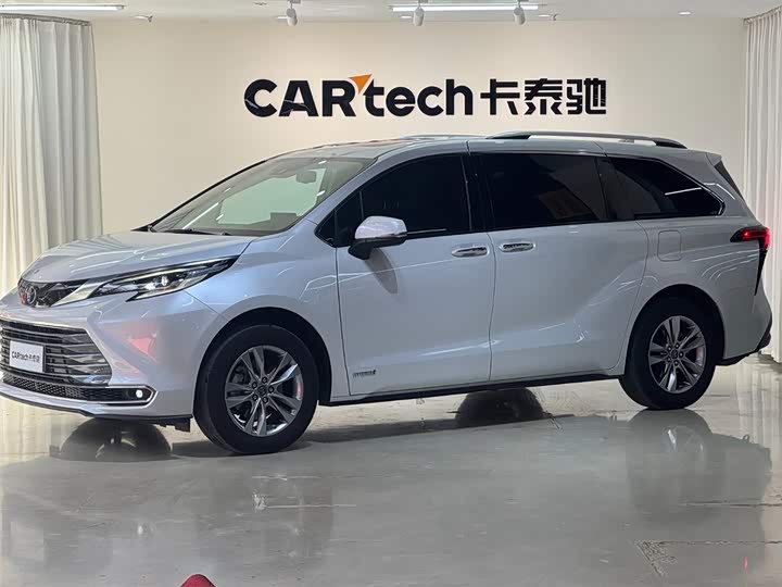 2022 SIENNA 2021 2.5L Hybrid Limited