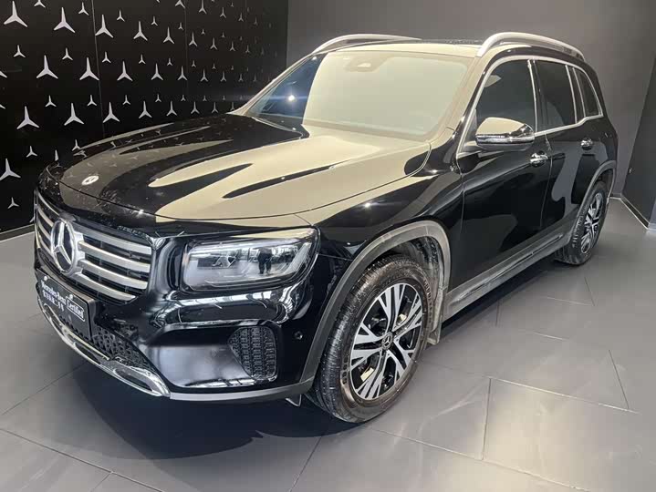 2026 Mercedes-Benz GLB 2026 GLB 220 Dynamic