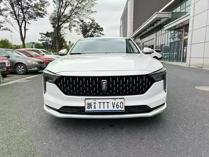 Bestune B70 2023 3rd Gen 1.5T Automatic Enjoy 70th Anniversary Edition