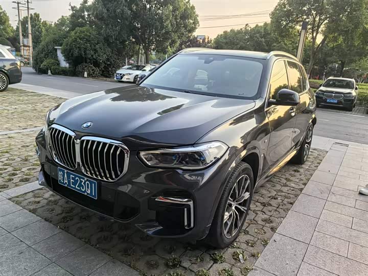 2023 BMW X5 2022 facelift xDrive 30Li exclusive M sports package