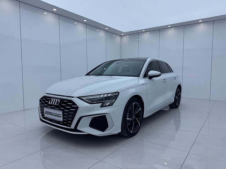 A3 2023 Model Sportback 35 TFSI Fashion Version