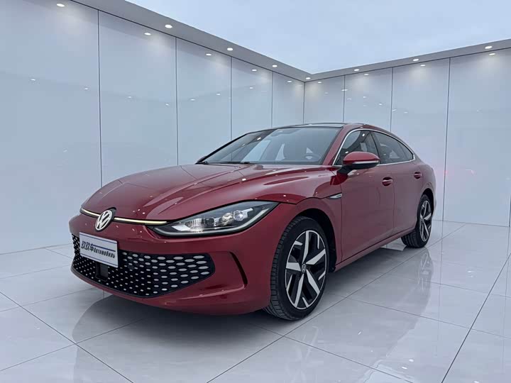 Model L 280TSI DSG Edition
