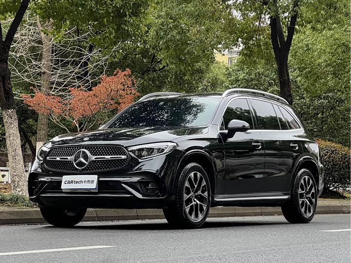 2025 Mercedes-Benz GLC 2023 GLC 260 L 4MATIC Dynamic 5-seater