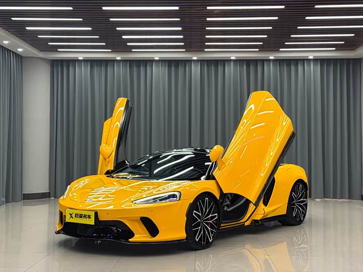 2022 McLaren GT 2022 4.0T standard model