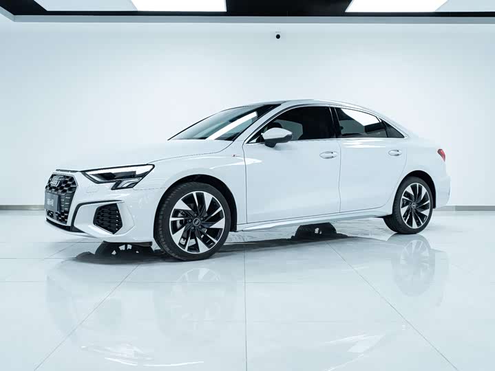 A3 2024 Model A3L Limousine 35 TFSI Fashion Version