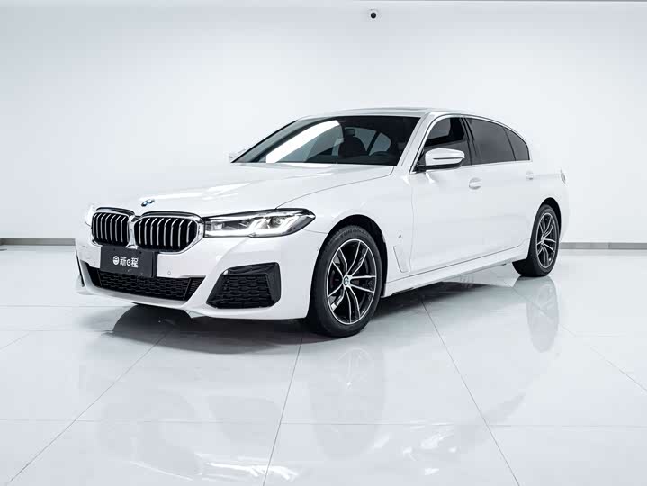 5 2022 Model 525Li M