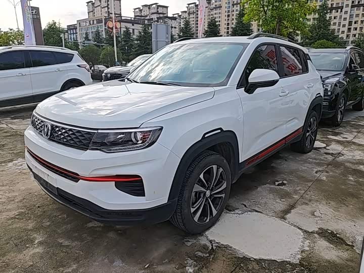 CS35PLUS 2022 Model 1.6L Luxury Edition