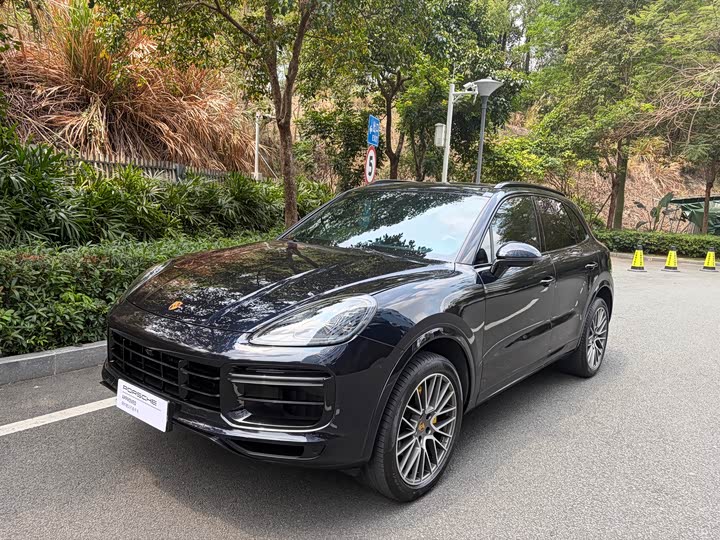 2023 Cayenne 2023 Cayenne 3.0T Platinum Edition