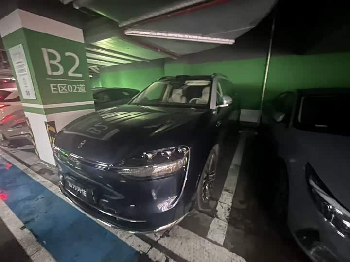 2025 Wenjie M9 2025 extended range Ultra version 52kWh 6-seater version (192-line lidar)