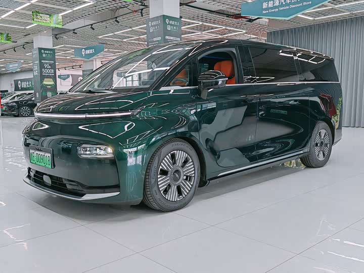 LEVC L380 2024 140kWh 6-Seater AWD Ultra
